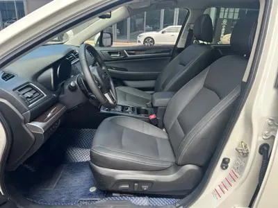 Subaru Outback 2017, 110000 км, за 69800 CNY
