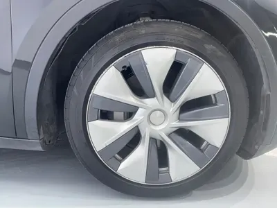 Tesla Model Y 2022, 40000 км, за 94200 CNY - фото 10