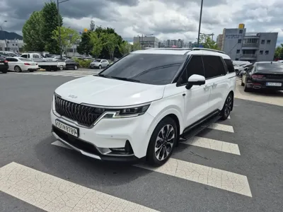 Kia Canival 2023, 54685 км, за 35500000 KRW