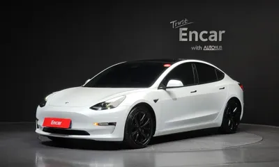 Tesla Model 3 · 2021 год