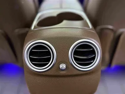 Mercedes-Benz E-Class 2019, 124000 км, за 159800 CNY - фото 18