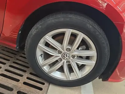 Volkswagen Golf 2018, 96400 км, за 50800 CNY - фото 6