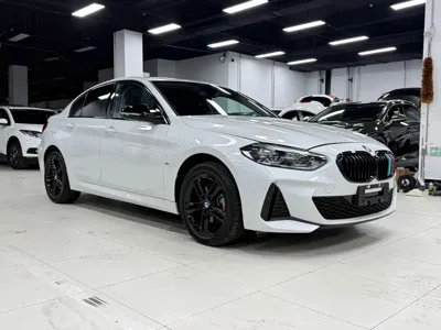 BMW 1 Series 2022, 53000 км, за 98800 CNY