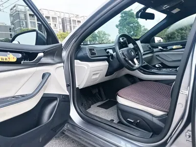 BYD Qin Plus 2022, 64500 км, за 39800 CNY - фото 9