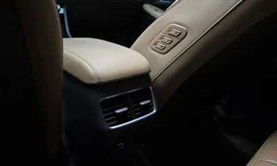 Hyundai Sonata 2020, 84361 км, за 21000000 KRW - фото 32