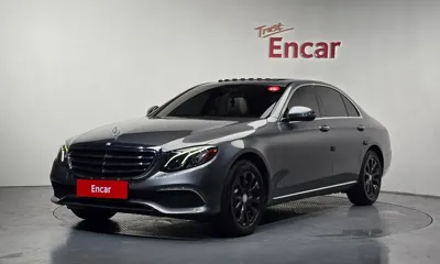 Mercedes-Benz E-Class · 2017 год