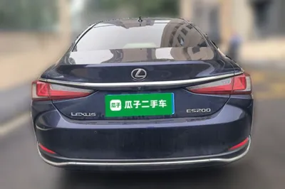 Lexus ES 2018, 105200 км, за 167929.74 CNY - фото 5