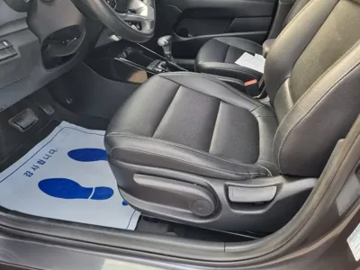 Kia Stonic 2018, 82039 км, за 9500000 KRW - фото 11