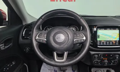 Jeep Compass 2018, 117774 км, за 9500000 KRW - фото 12