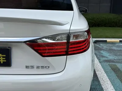 Lexus ES 2015, 120000 км, за 75000 CNY - фото 6