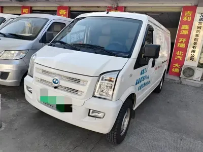 Ruichi Ruichi EC35 · 2022 год