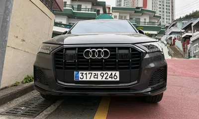 Audi Q7 · 2023 год