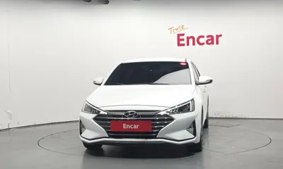 Hyundai Avante 2020, 64319 км, за 13000000 KRW