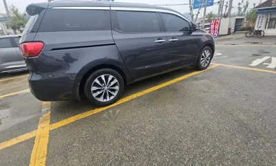 Kia Canival 2016, 130000 км, за 10500000 KRW
