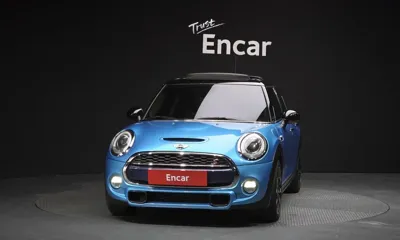 MINI Cooper 2018, 115215 км, за 11500000 KRW