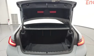 BMW 3-Series 2023, 3149 км, за 41200000 KRW - фото 33