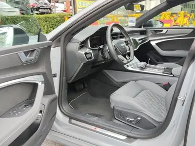Audi A7L 2025, 5500 км, за 316300 CNY - фото 16