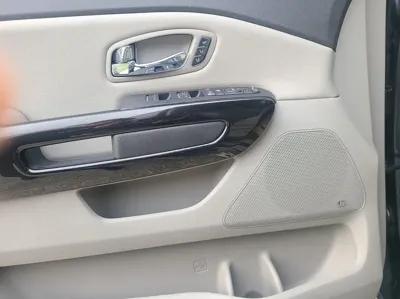 Kia Canival 2017, 75600 км, за 14500000 KRW - фото 12