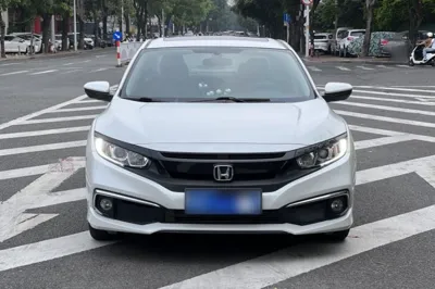 Honda Civic 2019, 47600 км, за 80453.97 CNY
