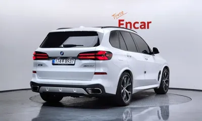 BMW X5 2025, 5517 км, за 123000000 KRW - фото 2