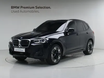 BMW iX3 · 2025 год