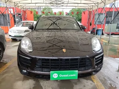 Porsche Macan 2016, 109800 км, за 103300 CNY