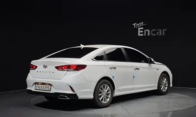 Hyundai Sonata 2019, 60065 км, за 13000000 KRW