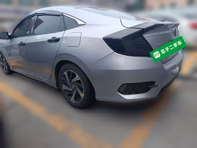 Honda Civic 2016, 92000 км, за 60032.87 CNY