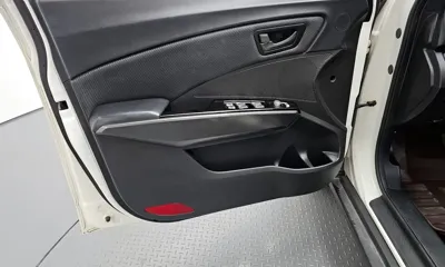 KG_Mobility_Ssangyong TIBOLI 2017, 150467 км, за 5300000 KRW - фото 24