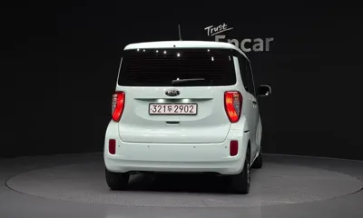 Kia Ray 2016, 121417 км, за 99990000 KRW