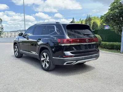 Volkswagen Teramont 2022, 30500 км, за 189300 CNY - фото 23