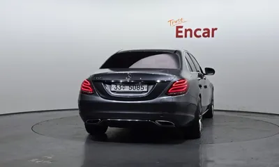 Mercedes-Benz C-Class 2018, 41280 км, за 19200000 KRW