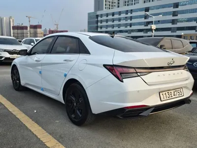 Hyundai Avante 2022, 35662 км, за 19300000 KRW
