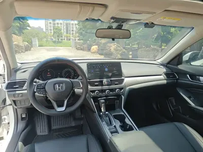 Honda Accord 2022, 40000 км, за 98800 CNY - фото 10