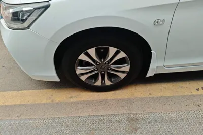 Honda Accord 2015, 161300 км, за 55573.4 CNY - фото 10