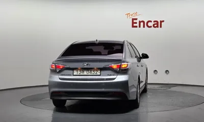 Hyundai Sonata 2017, 150417 км, за 9000000 KRW