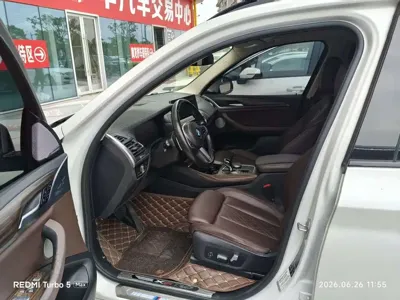 BMW X3 2021, 81300 км, за 165799 CNY - фото 6
