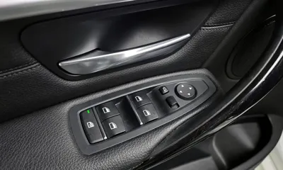 BMW 3-Series 2018, 59819 км, за 19900000 KRW - фото 29