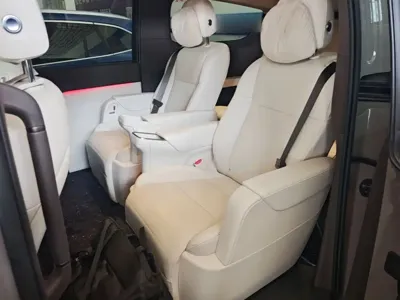 Li Auto Li MEGA 2025, 16299 км, за 431300 CNY - фото 17