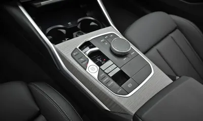 BMW 3-Series 2025, 10126 км, за 38500000 KRW - фото 9