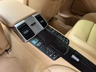 Porsche Panamera 2015, 60000 км, за 228000 CNY - фото 25