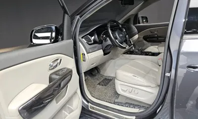 Kia Canival 2017, 155140 км, за 8850000 KRW - фото 10