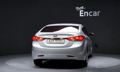Hyundai Avante 2011, 52335 км, за 5500000 KRW