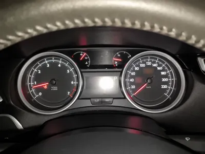 Peugeot 408 2014, 113400 км, за 30986.51 CNY - фото 8