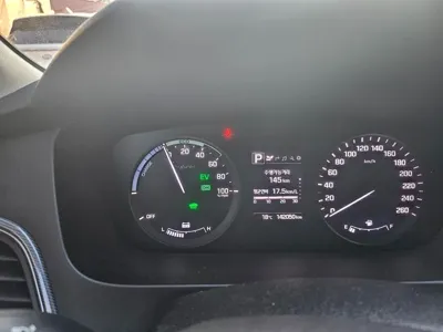 Hyundai Sonata 2017, 142048 км, за 9450000 KRW - фото 12