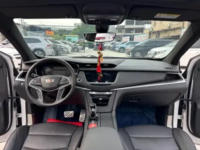 Cadillac XT5 2020, 72200 км, за 89800 CNY - фото 9