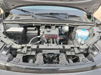 Leapmotor 零跑Lafa5 2025, 9900 км, за 92000 CNY - фото 10