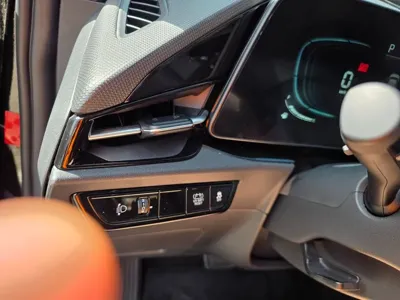 Kia Niro 2024, 5500 км, за 14520000 KRW - фото 17