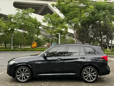 BMW X3 2024, 19000 км, за 205600 CNY