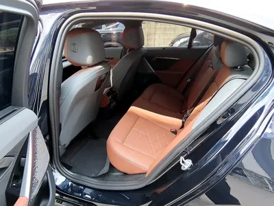 BMW 5-Series 2025, 13000 км, за 90800000 KRW - фото 6